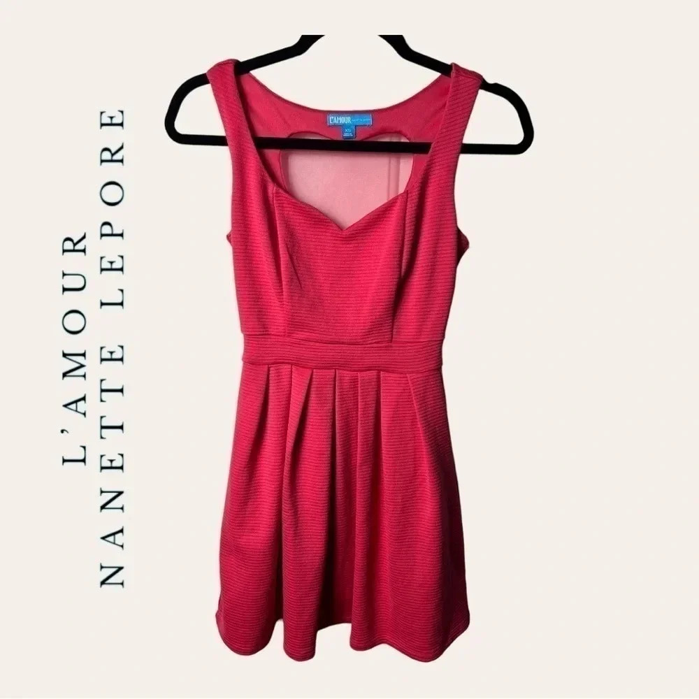 1012. L’amour NANETTE LEPORE MINI SLEEVELESS DRESS SIZE XSMALL‎ DUSTY ROSE